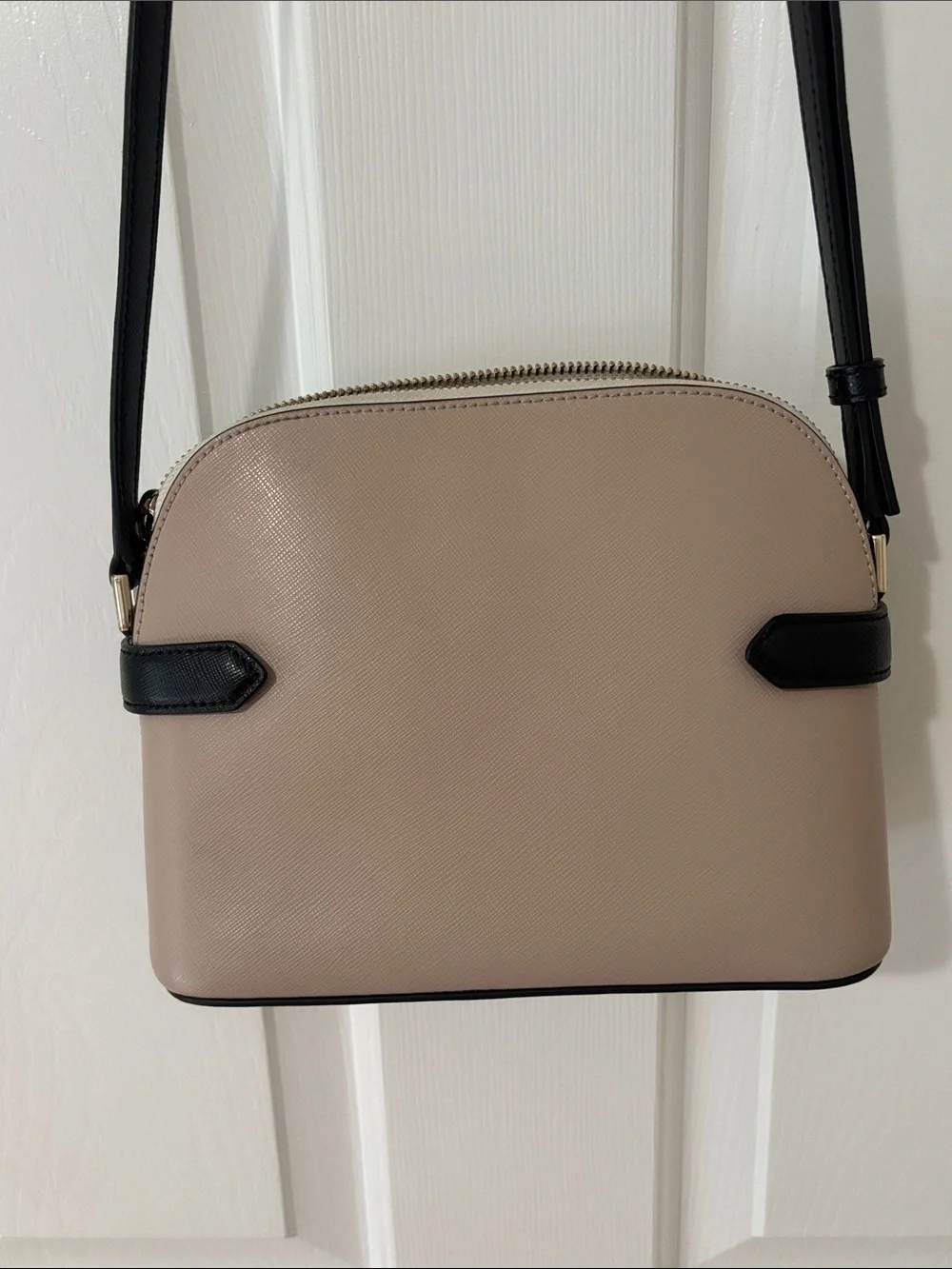 kate spade Two-Tone Dome Crossbody in White, Taupe & Black